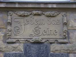 Über welchem Tor steht...?