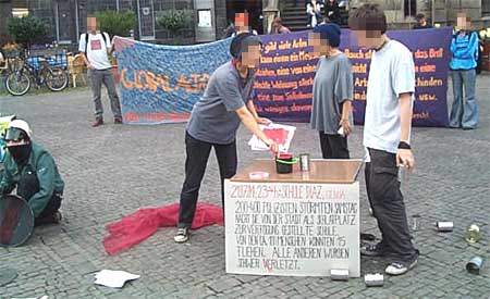 stra&szlig;entheater