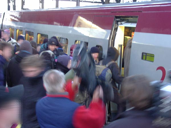 Der Zug ist p&uuml;nktlich!