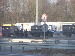 unterdessen verwaiste Grenz&uuml;berg&auml;nge...